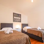 Sunny Terrace With Two Bedroom And Parking Задар