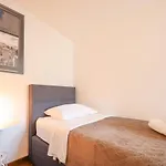 Sunny Terrace With Two Bedroom And Parking Задар