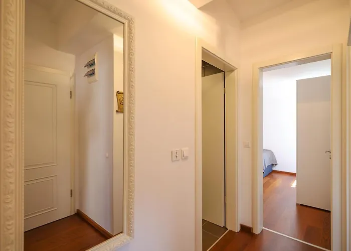 Apartment Sunny Terrace With Two Bedroom And Parking *