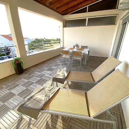 Apartment Sunny Terrace With Two Bedroom And Parking Zadar