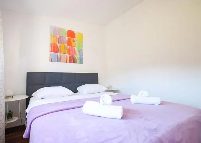 Sunny Terrace With Two Bedroom And Parking * 자다르
