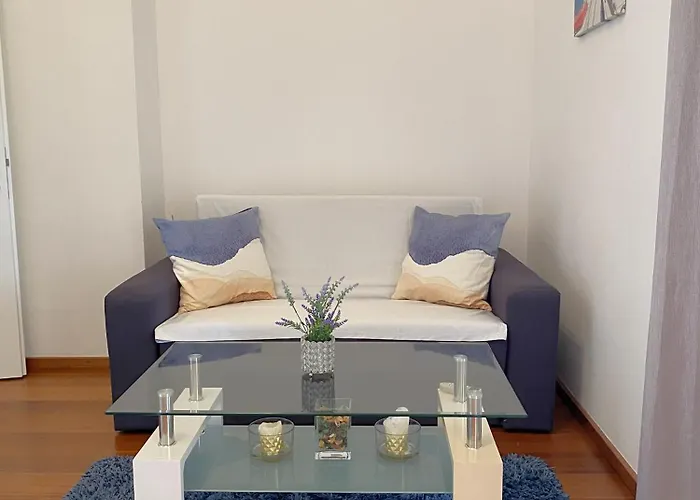 Sunny Terrace With Two Bedroom And Parking *